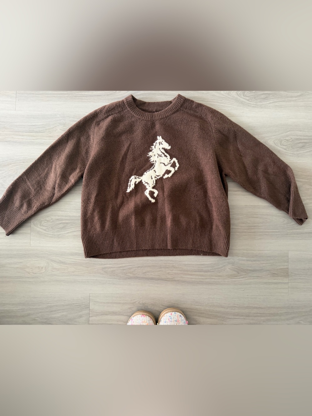 Abercrombie and Fitch Horse Sweater - Picture 2 of 4